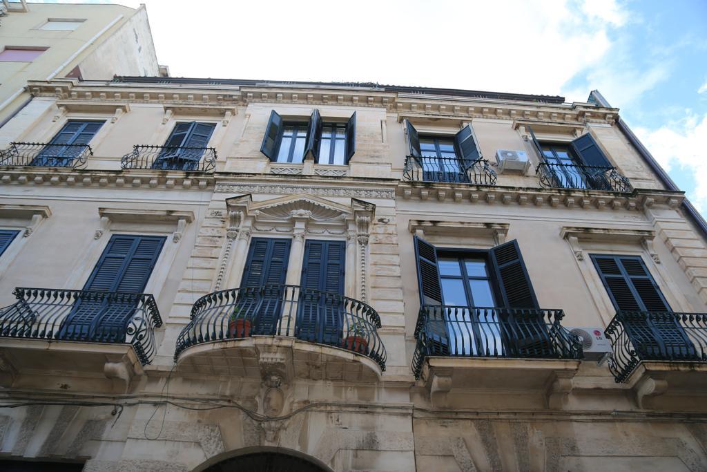 B&B La Vetreria Almaru Catania Exterior photo